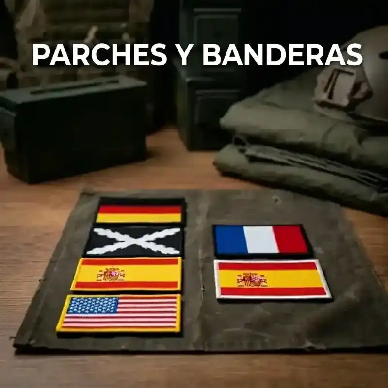 Parches tácticos de banderas de España, Francia, EE. UU. y Cruz de Borgoña.