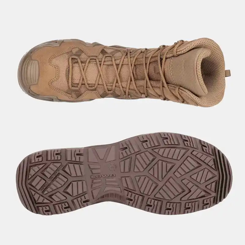 Suela de botas de trekking con dibujo antideslizante y tacos marcados