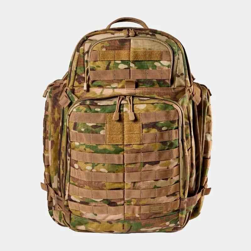 Mochila táctica multicam con sistema MOLLE en el panel frontal