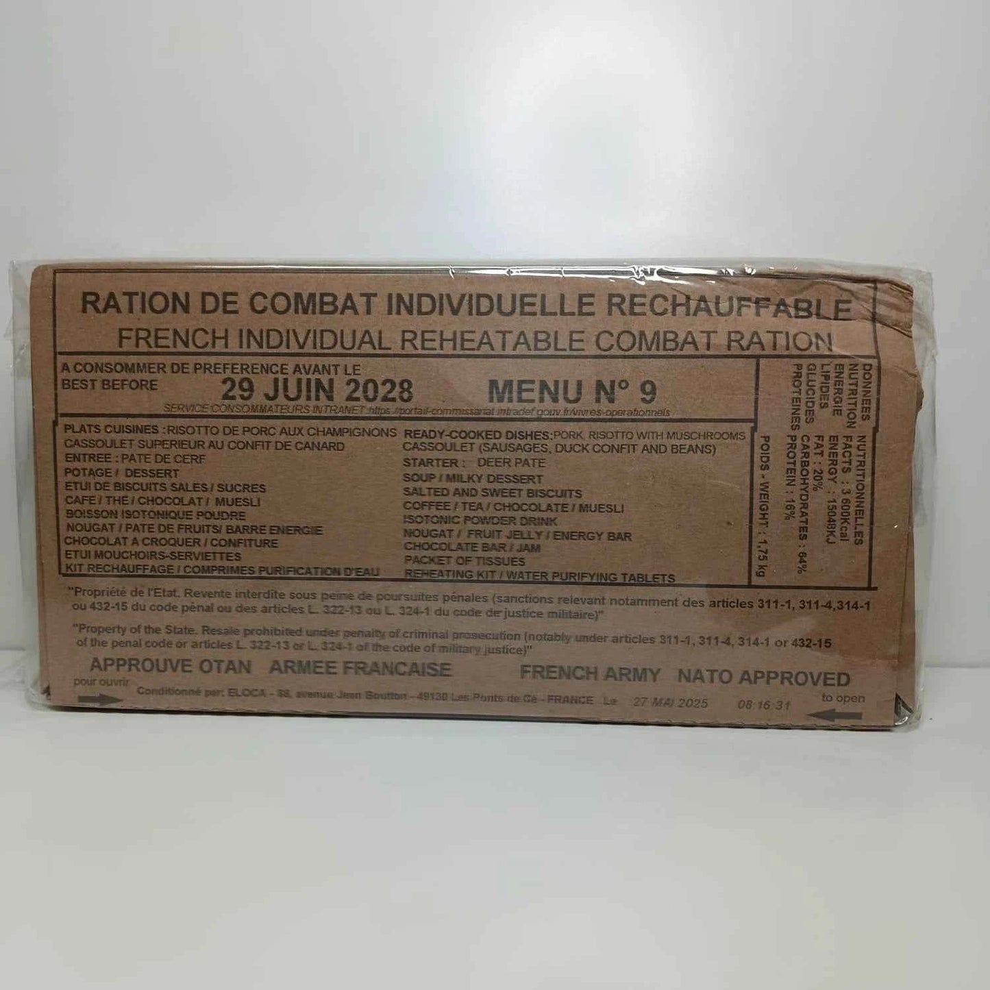 Ración militar francesa, caja marrón con etiqueta Menú N.º 9 y 29 junio 2028.