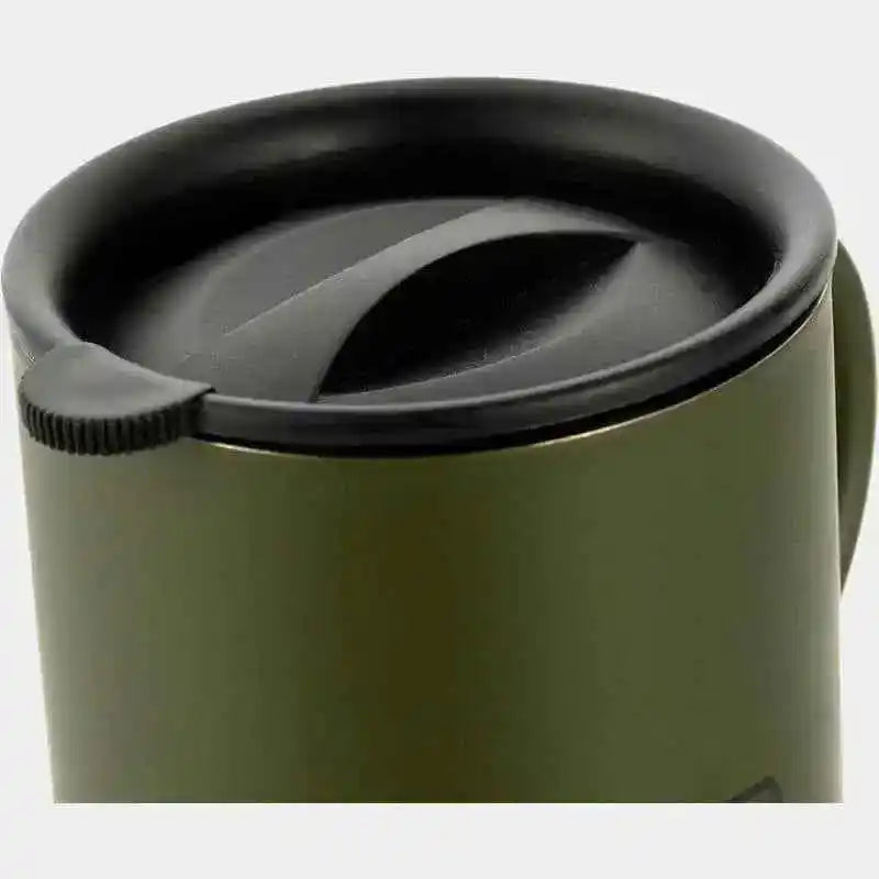Taza termo M-TAC verde oliva con tapa negra y borde estriado